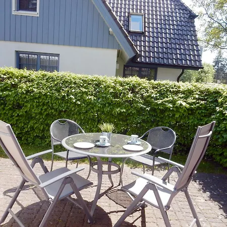 Eichenpark 33 * Prerow